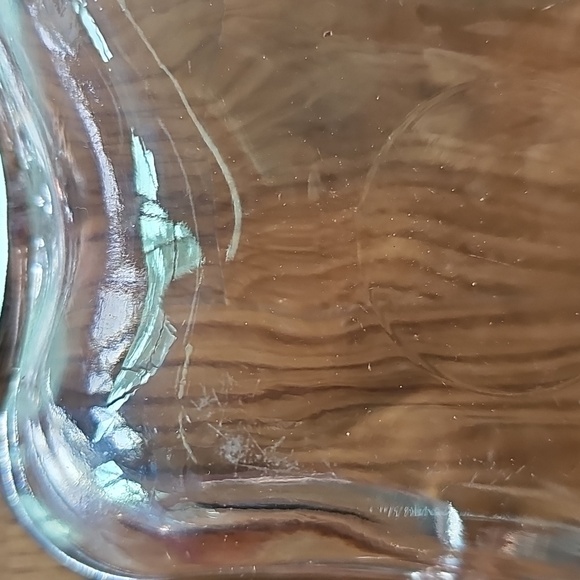 Anchor Hocking Iridescent Pink Curved Rectangular Glass Ashtray - Picture 9 of 11